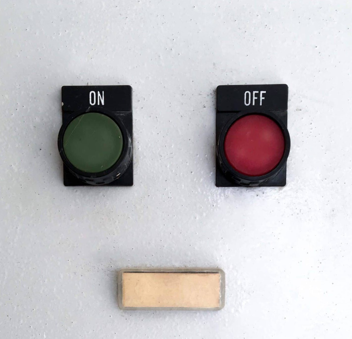 On / Off switch for switching HSA providers